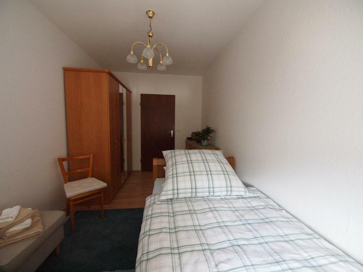 Am Klinikum Appartement Solingen Buitenkant foto