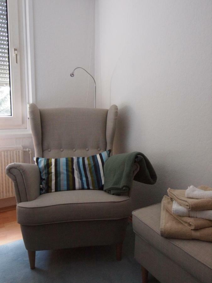 Am Klinikum Appartement Solingen Buitenkant foto