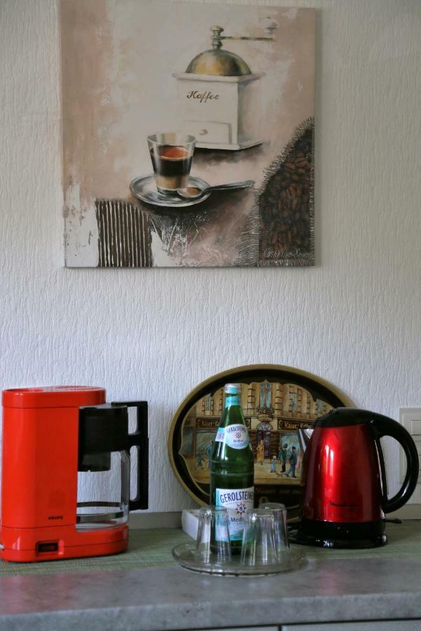 Am Klinikum Appartement Solingen Buitenkant foto