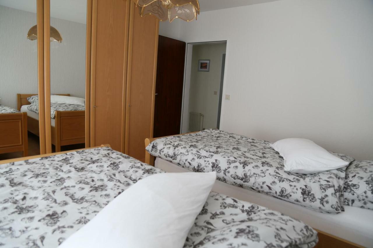 Am Klinikum Appartement Solingen Buitenkant foto